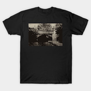 Bridge 66 North Oxford Canal no.2 T-Shirt